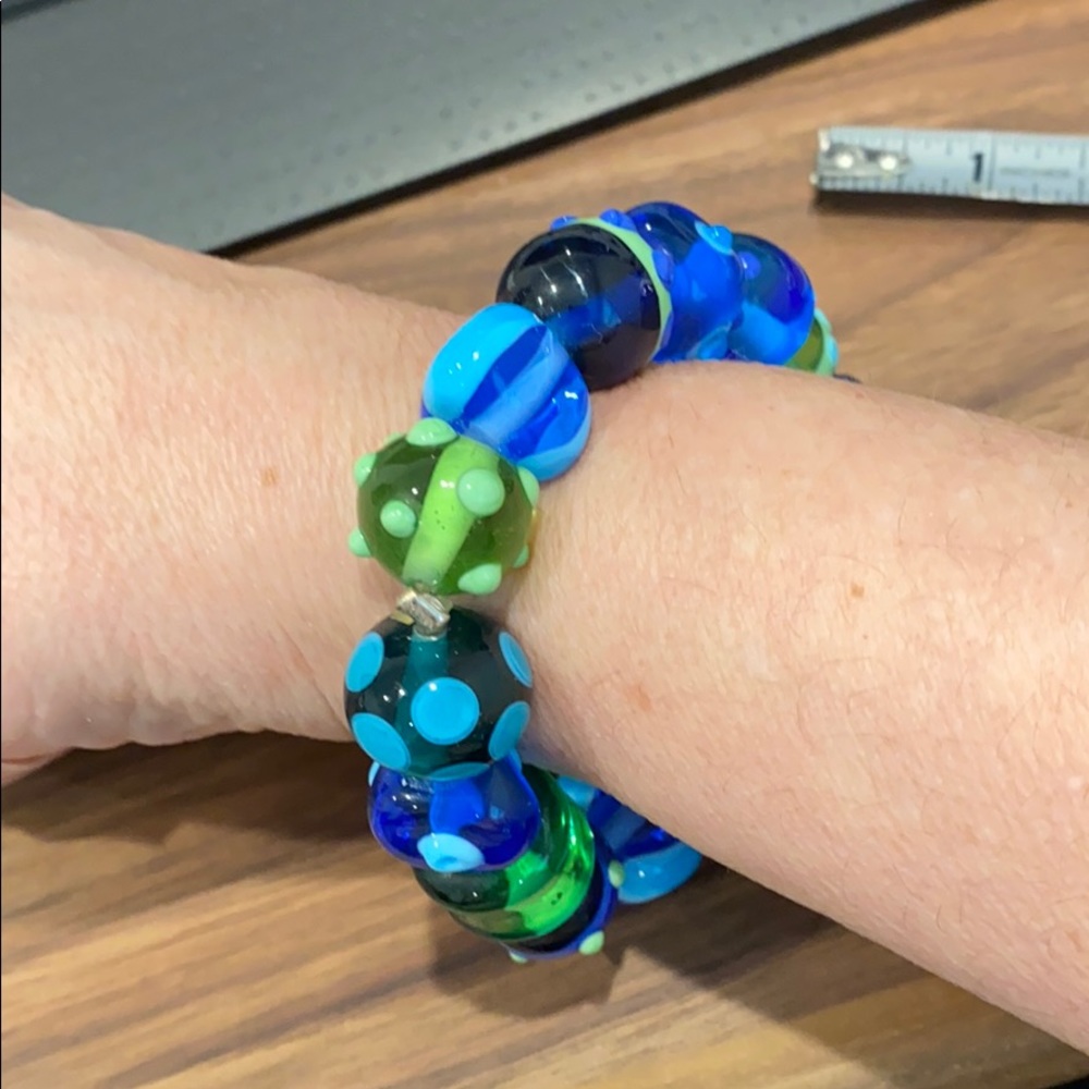 Boho Blue Green Art Glass Bead Bracelet. Stretches - Picture 5 of 5